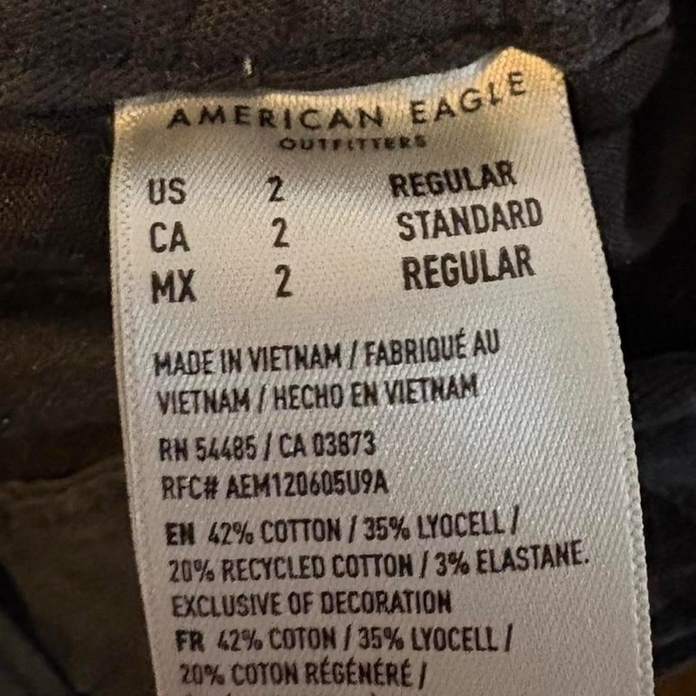 American Eagle Outfitters Black Cargo Pants - Picture 3 of 4